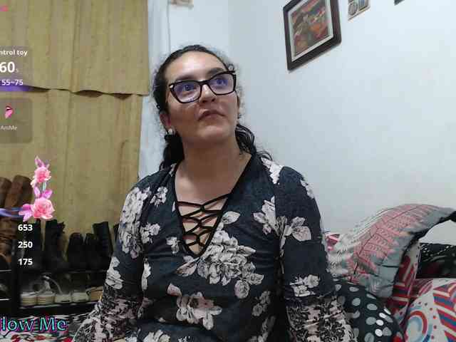 Modèle: SaimaJayyeb