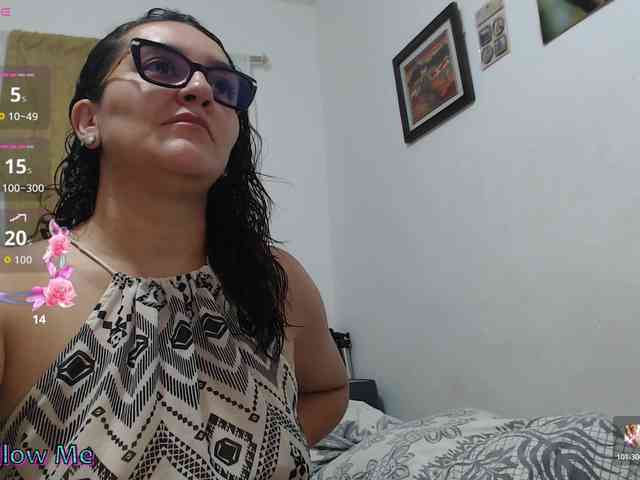 SaimaJayyeb webcam