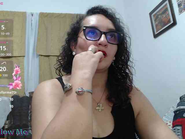 SaimaJayyeb webcam