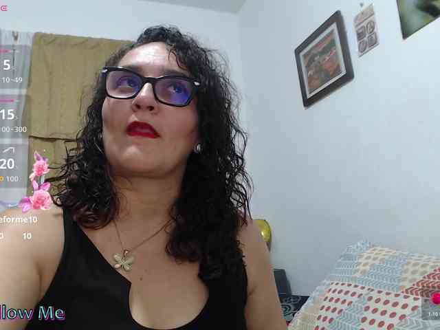 SaimaJayyeb webcam
