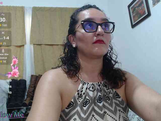 SaimaJayyeb webcam