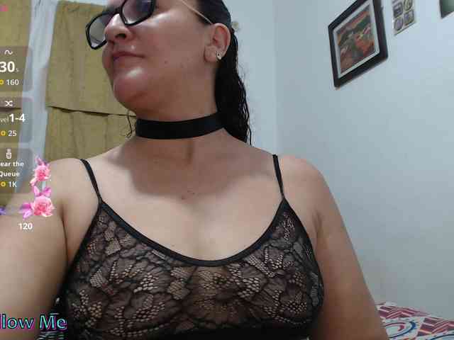 Modèle: SaimaJayyeb