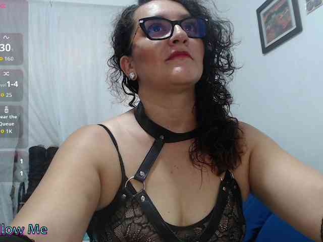 SaimaJayyeb webcam
