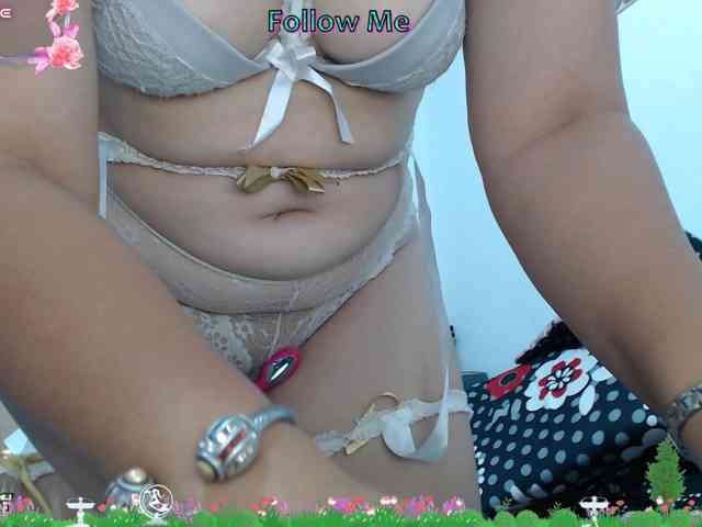 SaimaJayyeb webcam