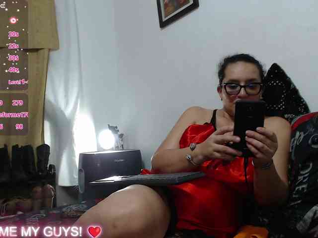 SaimaJayyeb webcam