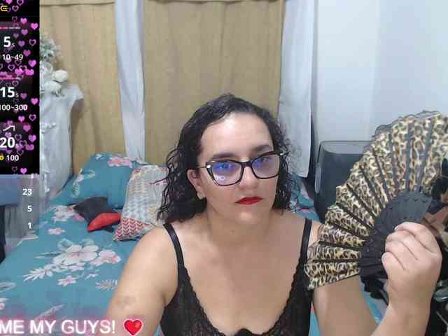 SaimaJayyeb webcam