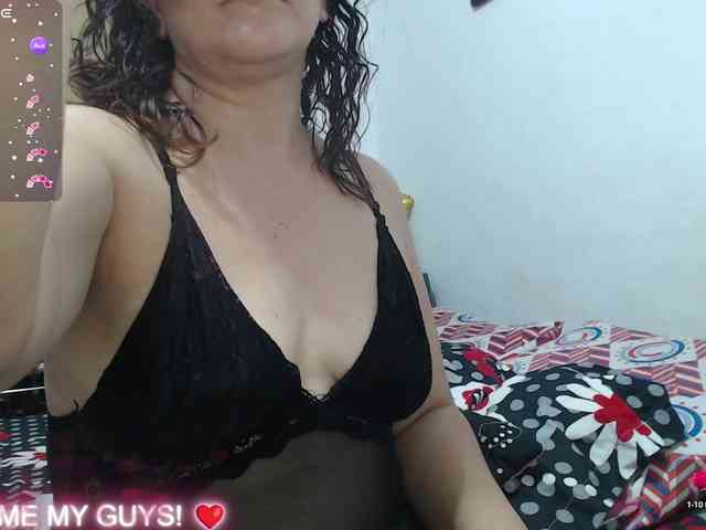 SaimaJayyeb webcam