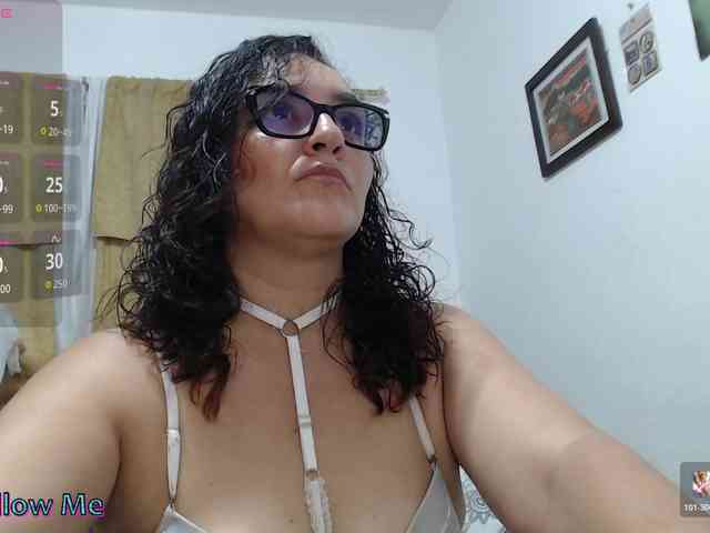SaimaJayyeb webcam