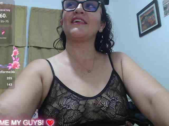 SaimaJayyeb webcam