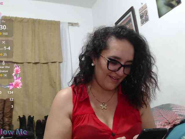 SaimaJayyeb webcam