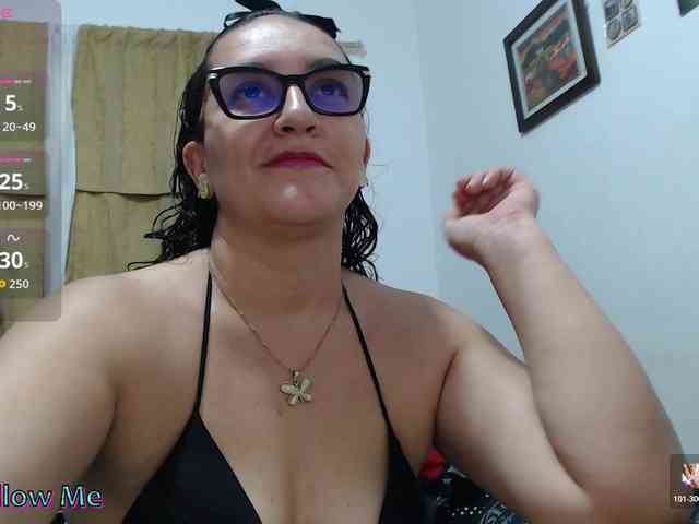 SaimaJayyeb webcam