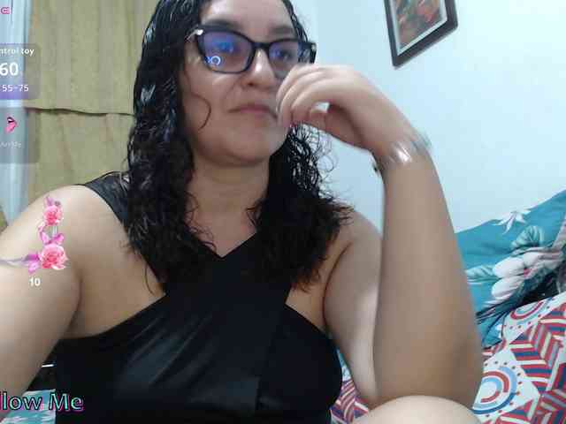 Modèle: SaimaJayyeb