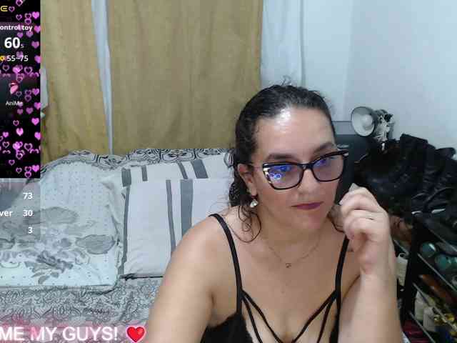 SaimaJayyeb webcam