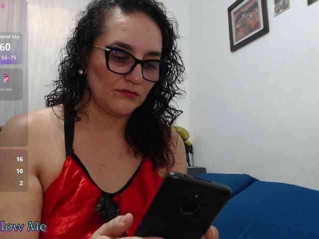 SaimaJayyeb webcam