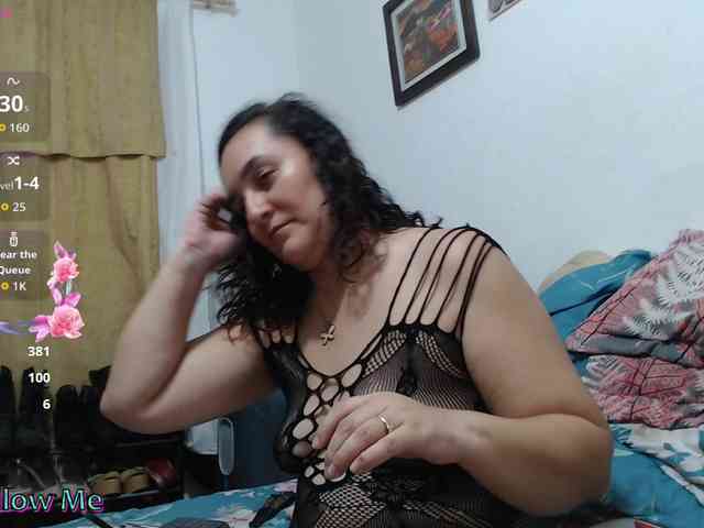 SaimaJayyeb webcam