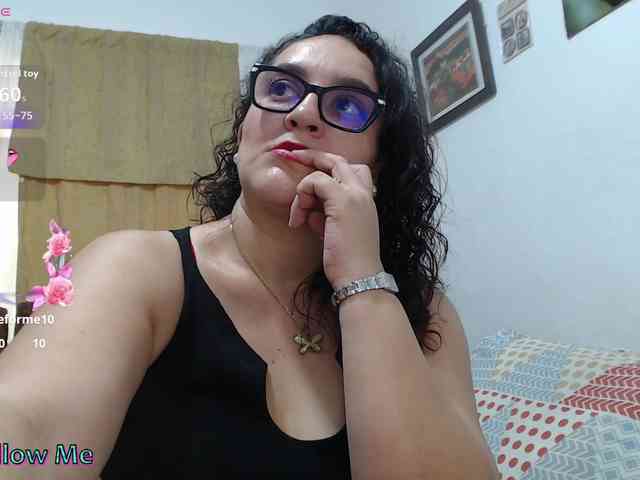 SaimaJayyeb webcam