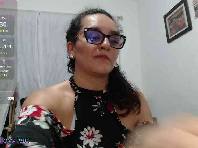 SaimaJayyeb webcam