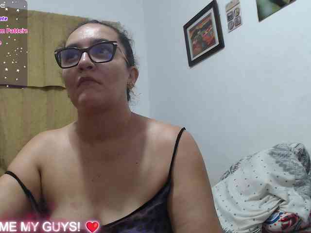 SaimaJayyeb webcam