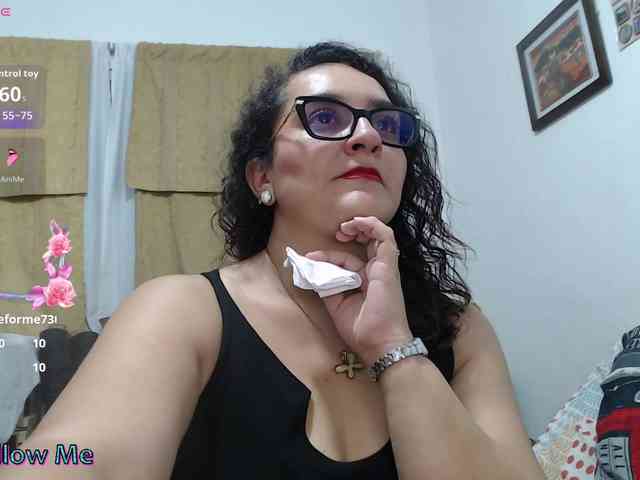SaimaJayyeb webcam