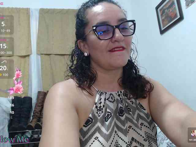 SaimaJayyeb webcam