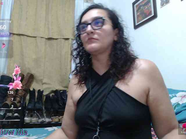SaimaJayyeb webcam