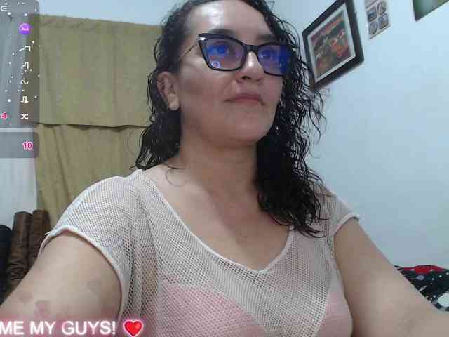 SaimaJayyeb webcam