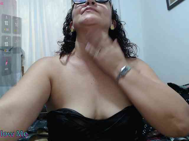 SaimaJayyeb webcam
