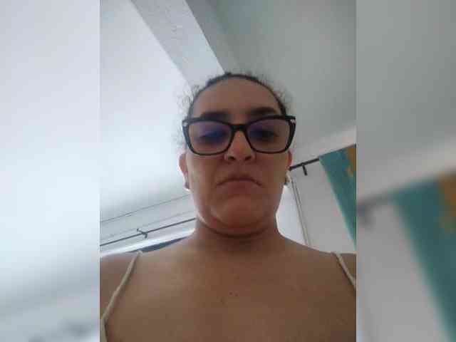 SaimaJayyeb webcam