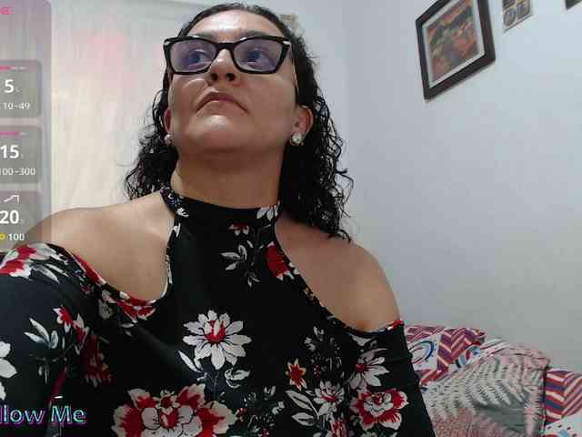 SaimaJayyeb webcam