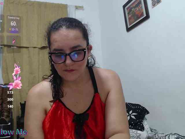 Modèle: SaimaJayyeb