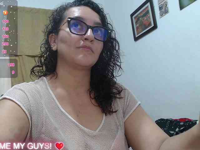 SaimaJayyeb webcam