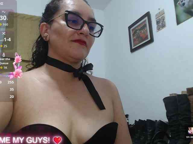 SaimaJayyeb webcam