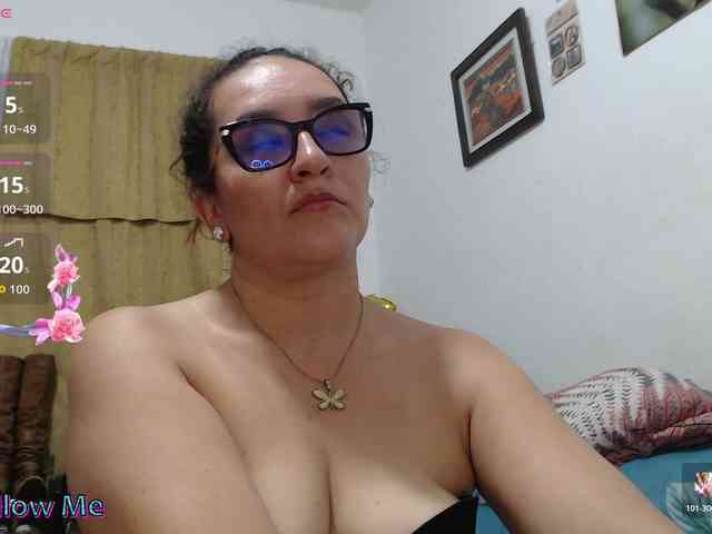 SaimaJayyeb webcam