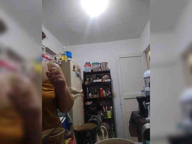 SaimaJayyeb webcam