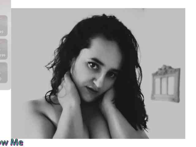 Modèle: SaimaJayyeb