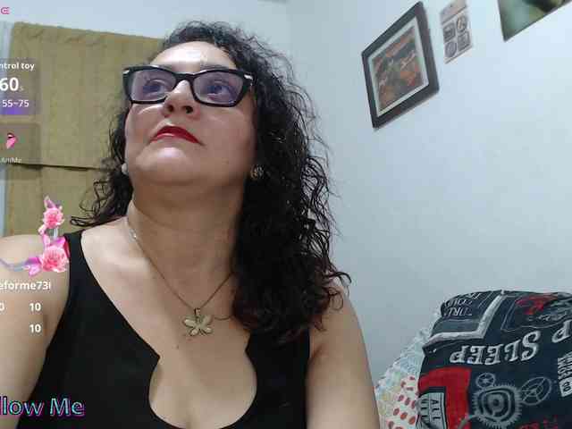 SaimaJayyeb webcam