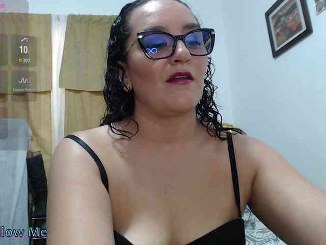 SaimaJayyeb webcam