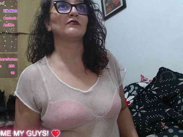 Modèle: SaimaJayyeb