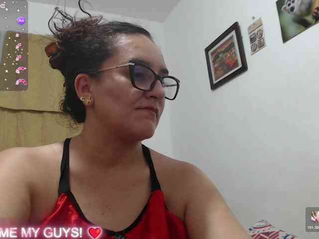 SaimaJayyeb webcam