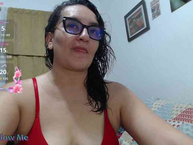 SaimaJayyeb webcam