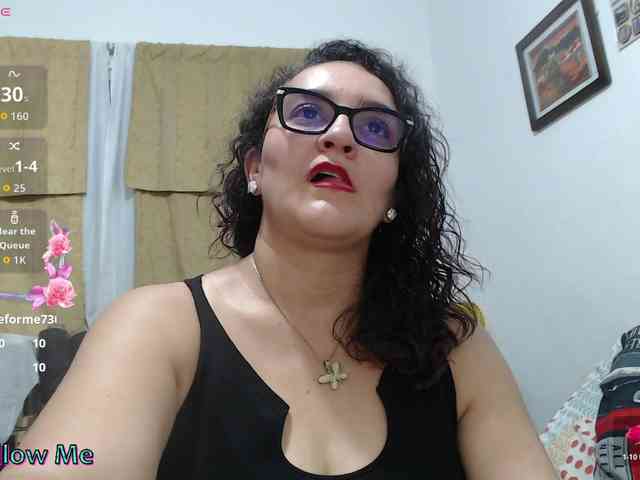 SaimaJayyeb webcam
