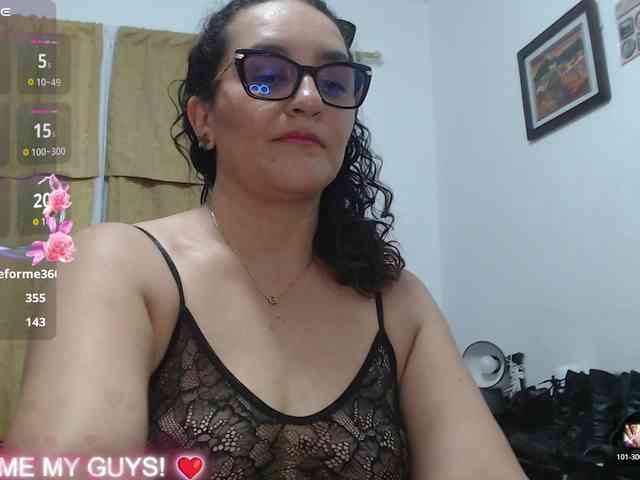 SaimaJayyeb webcam