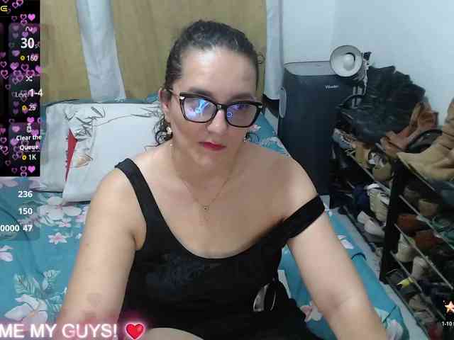 Modèle: SaimaJayyeb