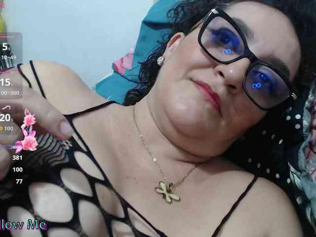 SaimaJayyeb webcam