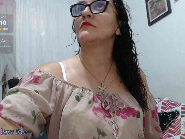 SaimaJayyeb webcam