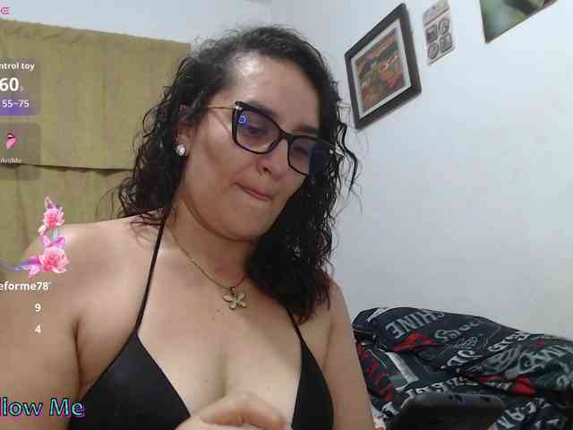 Modèle: SaimaJayyeb