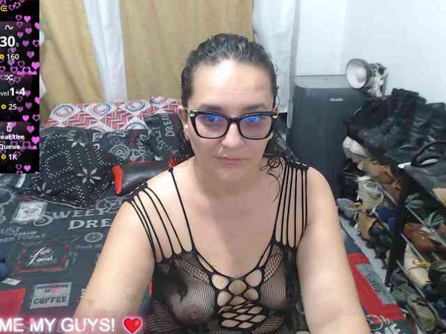 SaimaJayyeb webcam