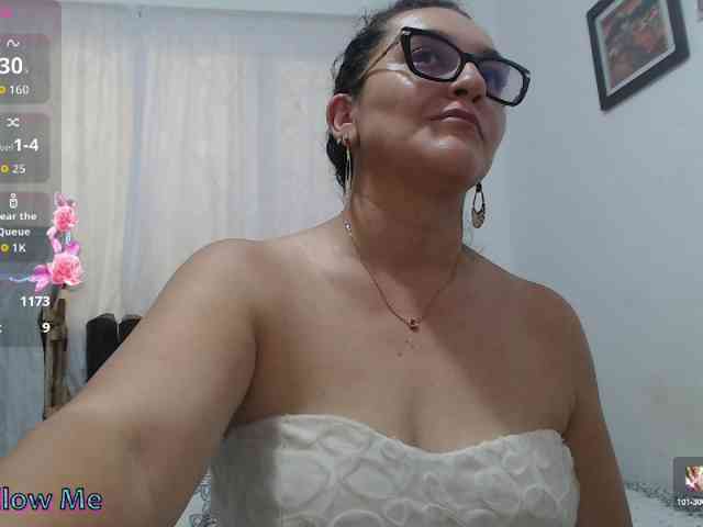 SaimaJayyeb webcam