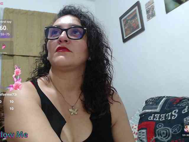 SaimaJayyeb webcam