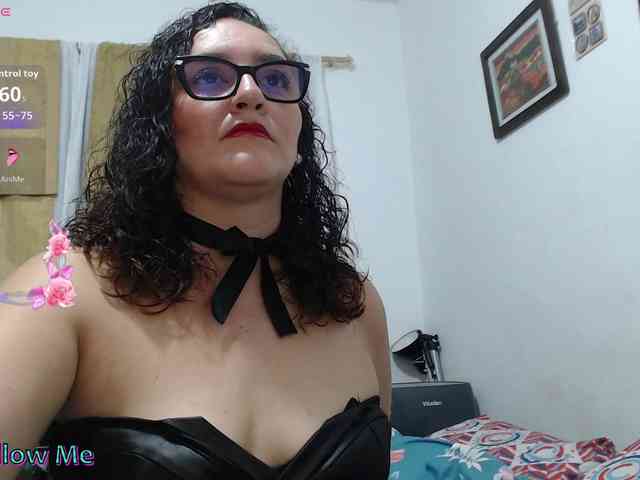 SaimaJayyeb webcam